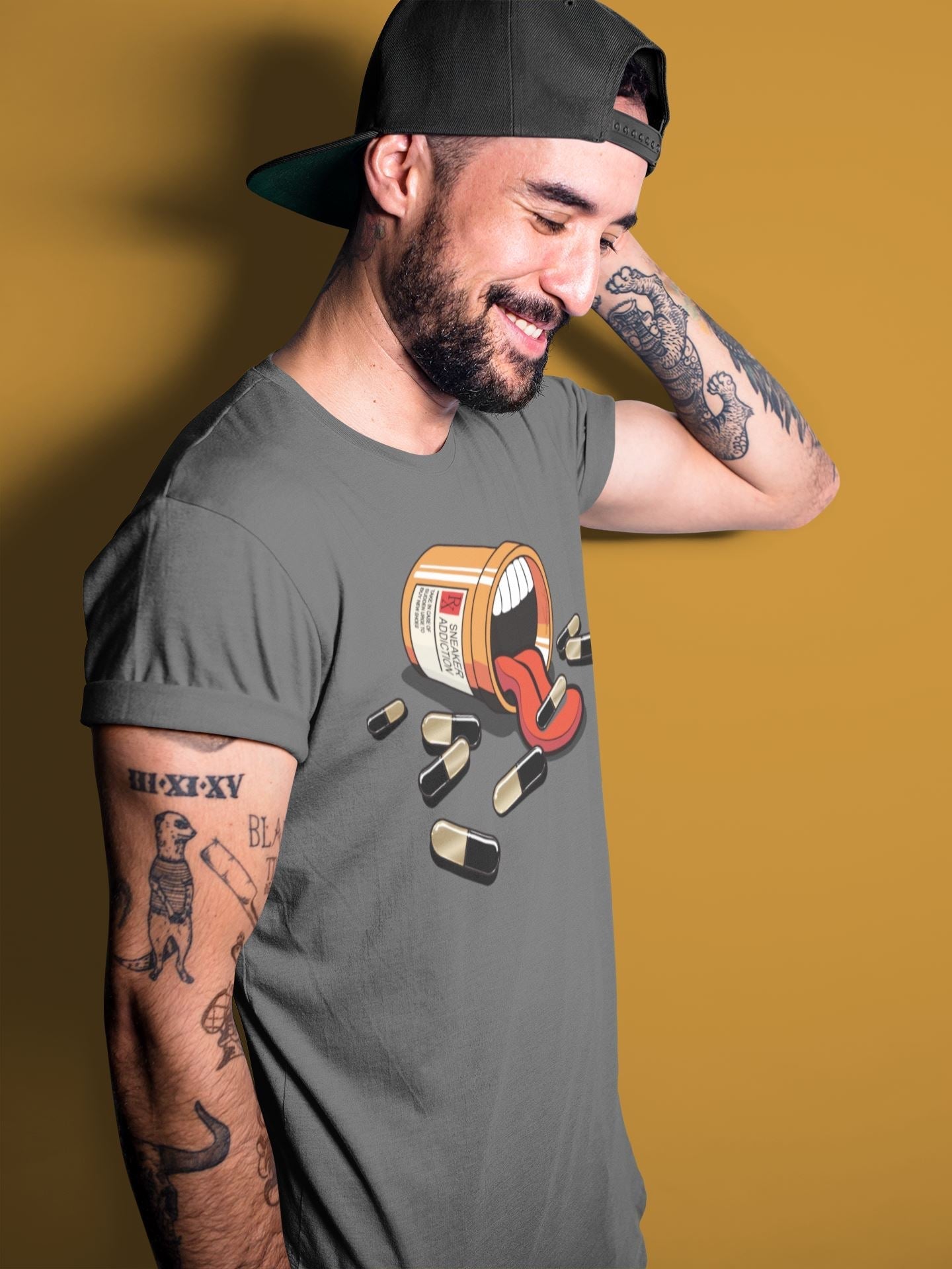 snkmatch Addiction Unisex Tops - Air Jordan 1 Black Metallic Gold