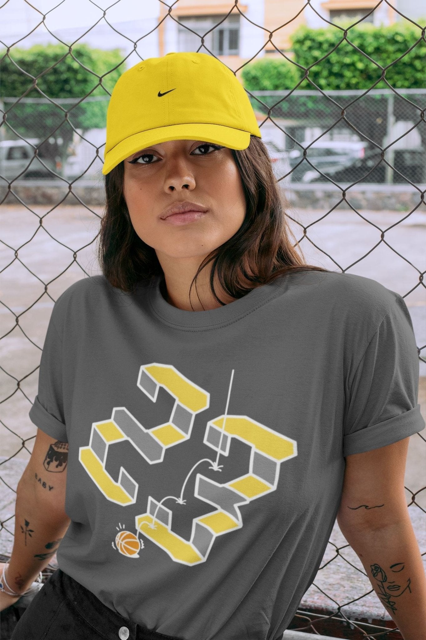 Steps Unisex Tops - Air Jordan 4 Lightning