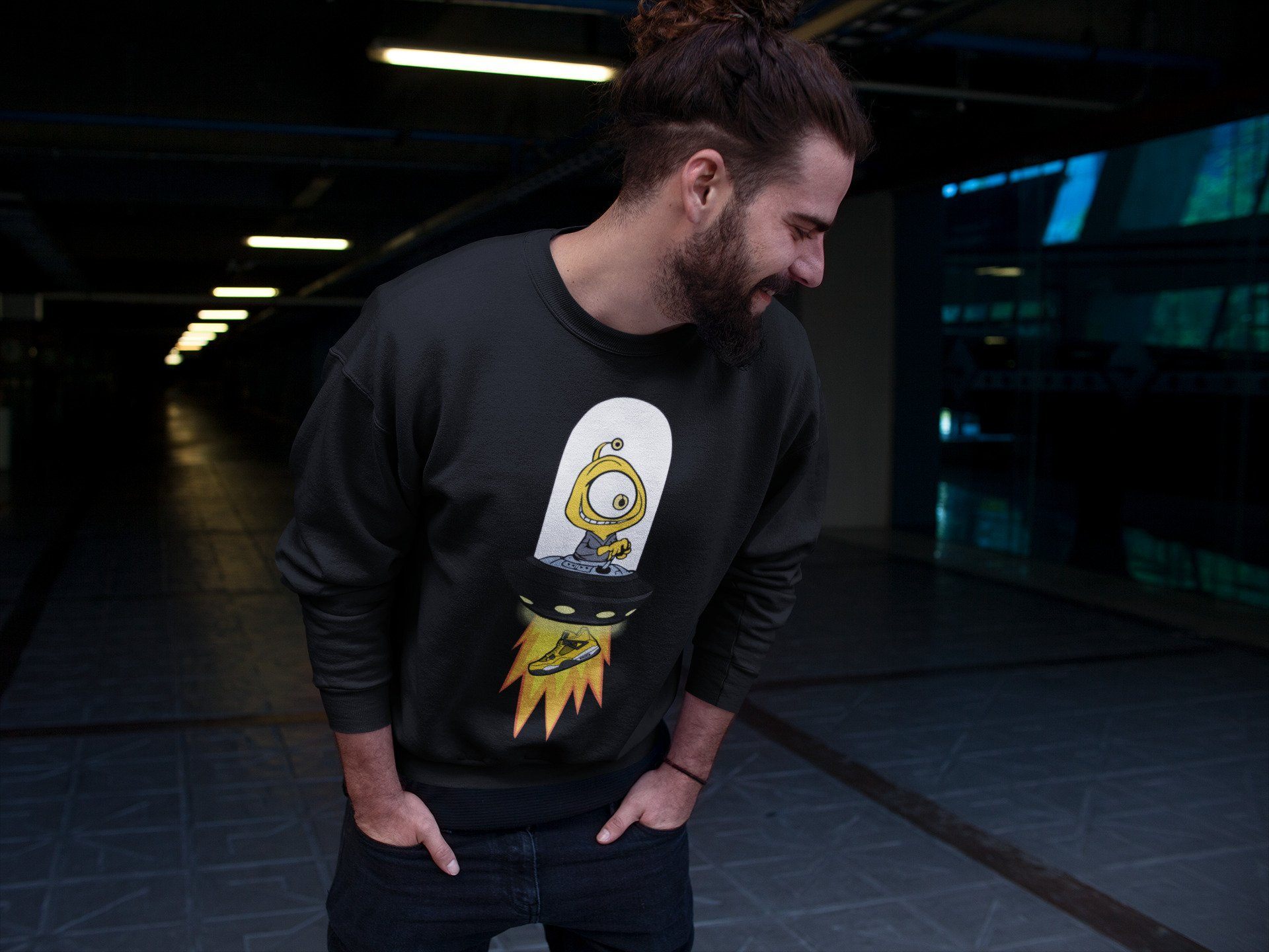 Alien Unisex Tops - Air Jordan 4 Lightning