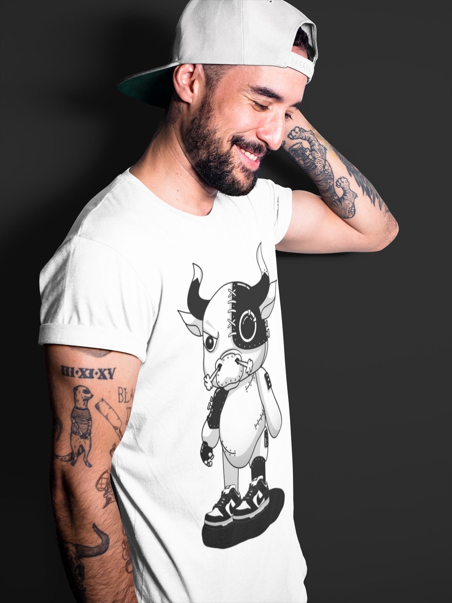 Cyborg bull Unisex Tops - Dunk Panda