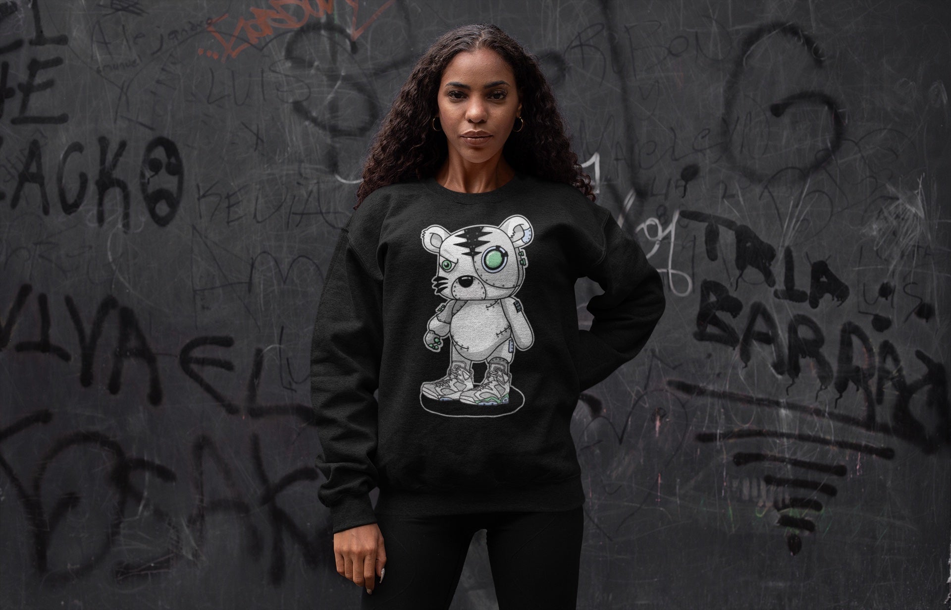 Cyborg Tiger Unisex Tops - Air Jordan 6 Mint Foam
