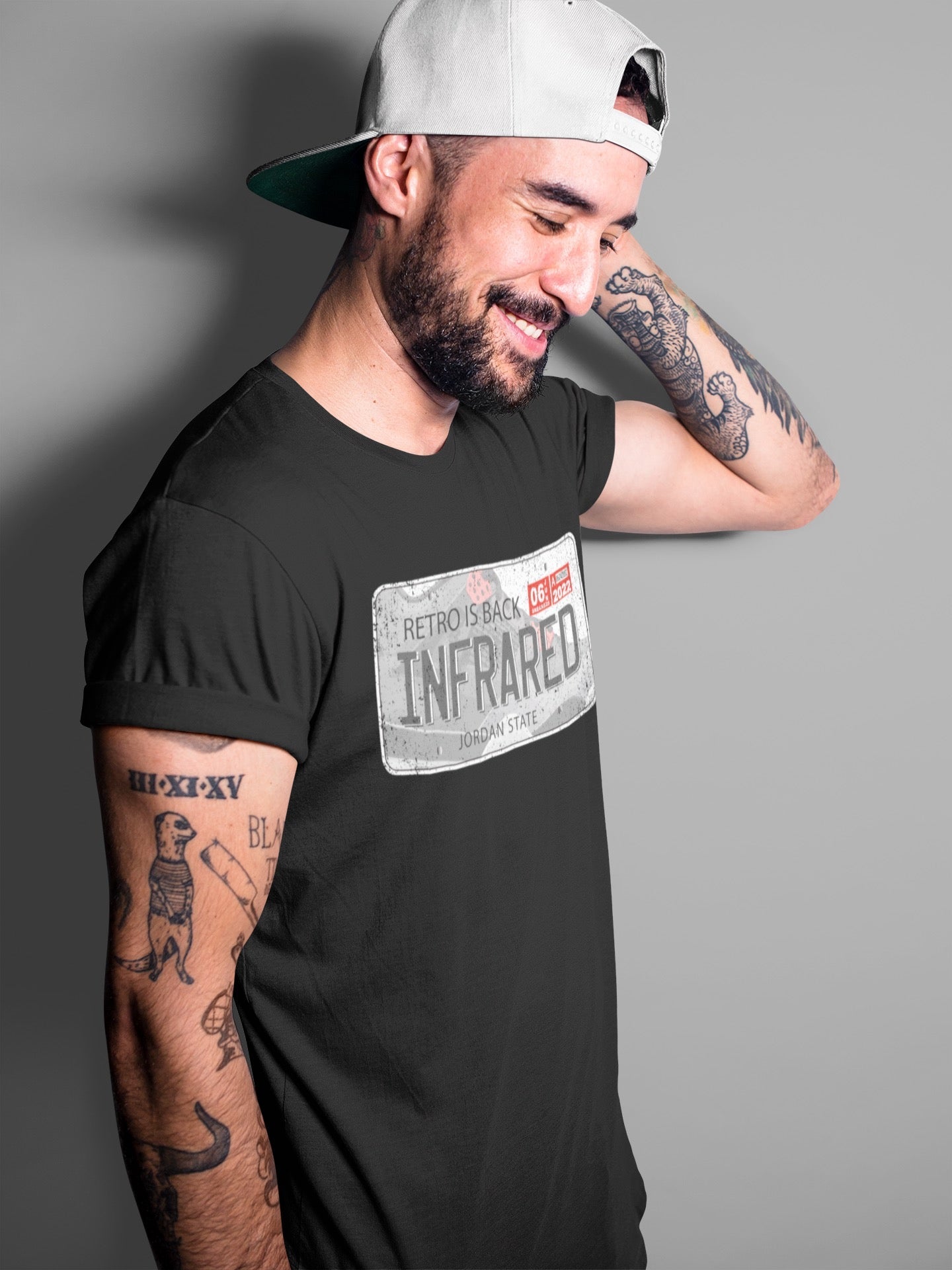 Jordan Plate Unisex Tops - Air Jordan 4 Infrared