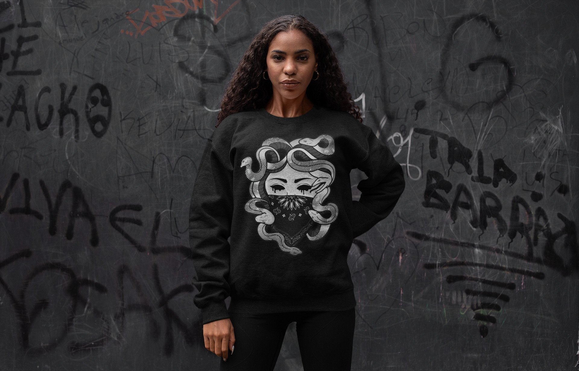 Medusa Unisex Tops - Air Jordan 1 Silver Toe