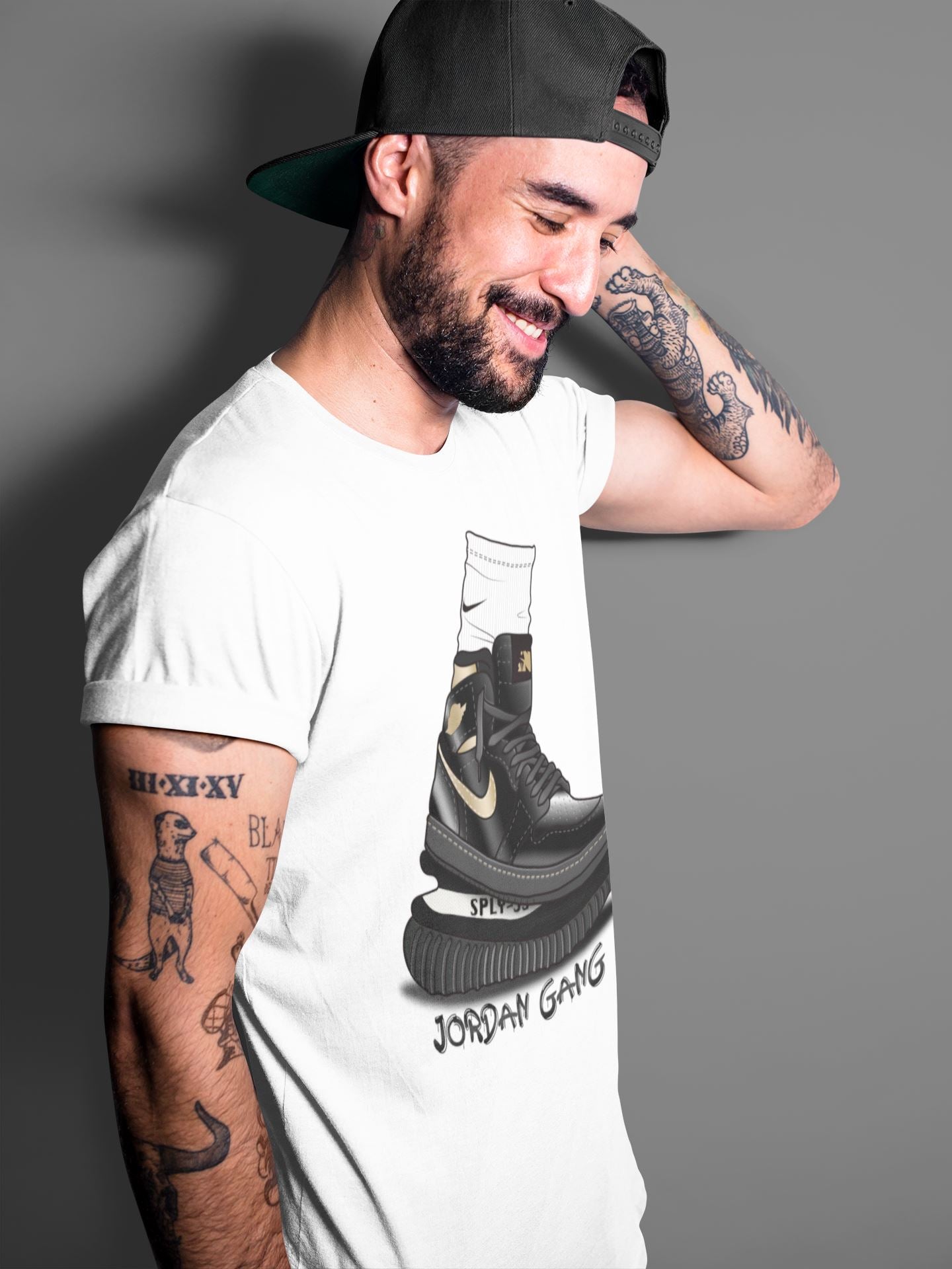Air Jordan Gang Unisex Tops - Air Jordan 1 Black Metallic Gold