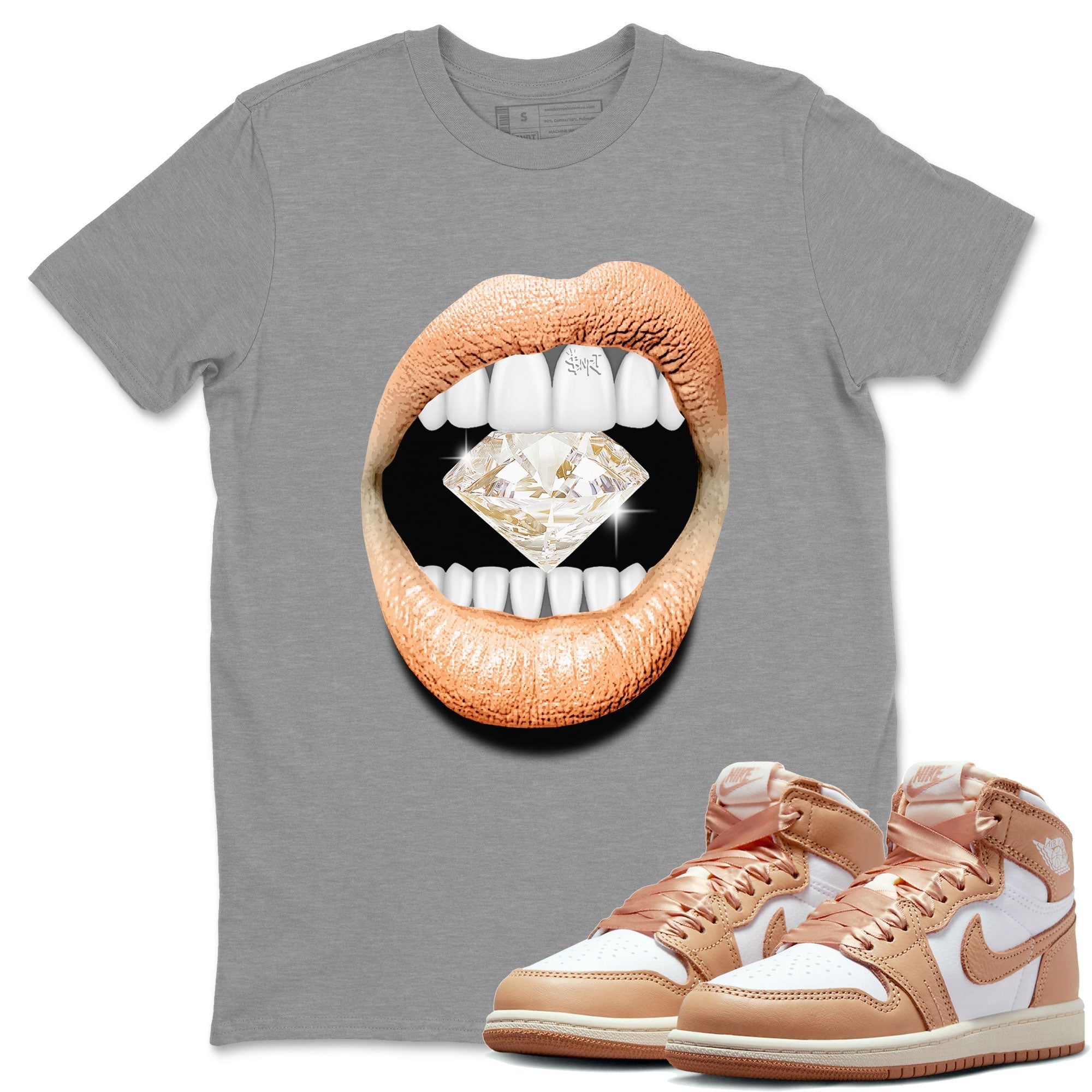 Lips Diamond snkmatch Tee - Air Jordan 1 Praline