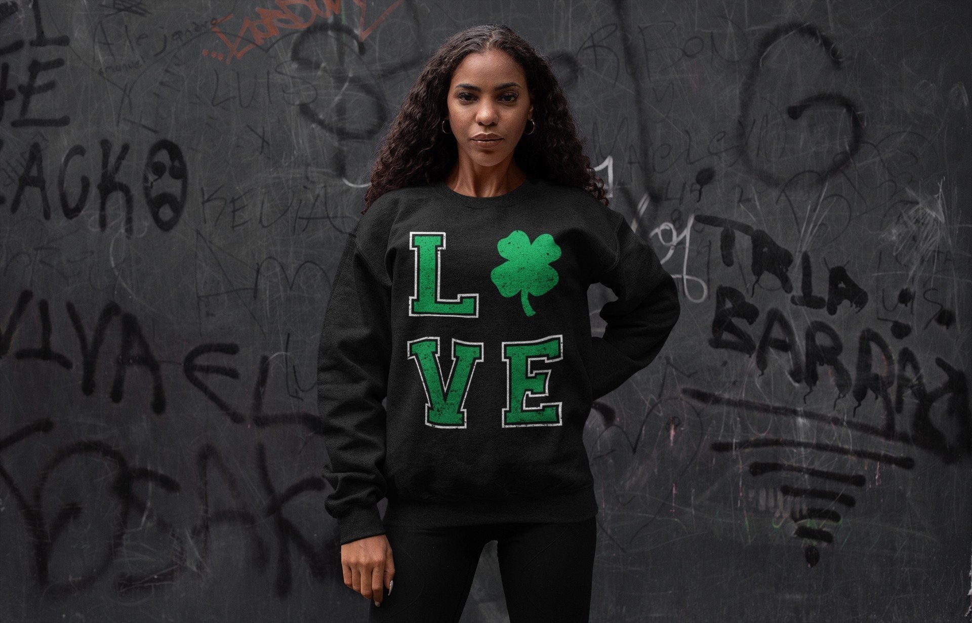 LOVE Unisex Tops - Air Jordan 1 Lucky Green