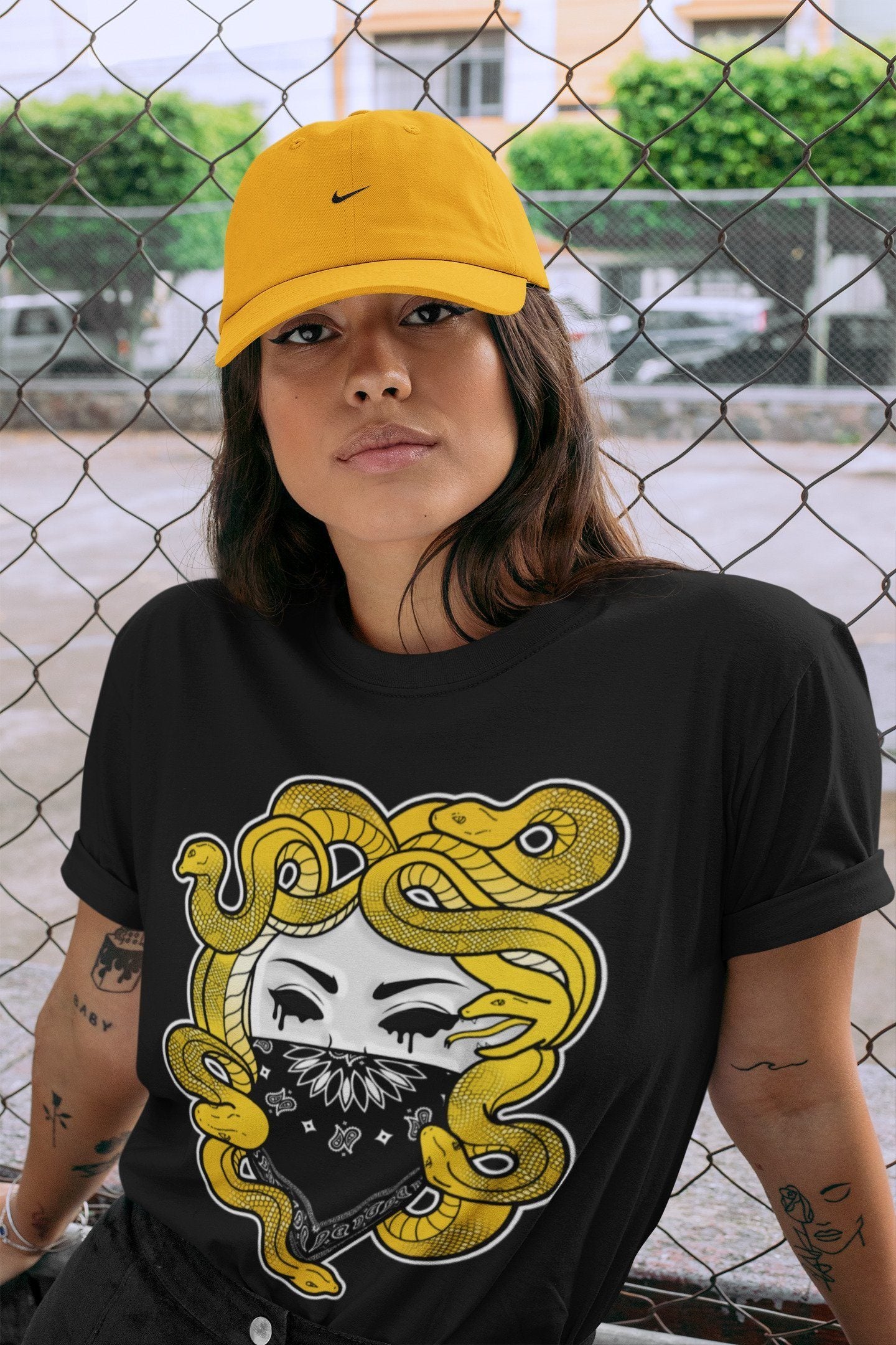 Medusa Unisex Tops - Air Jordan 4 Lightning