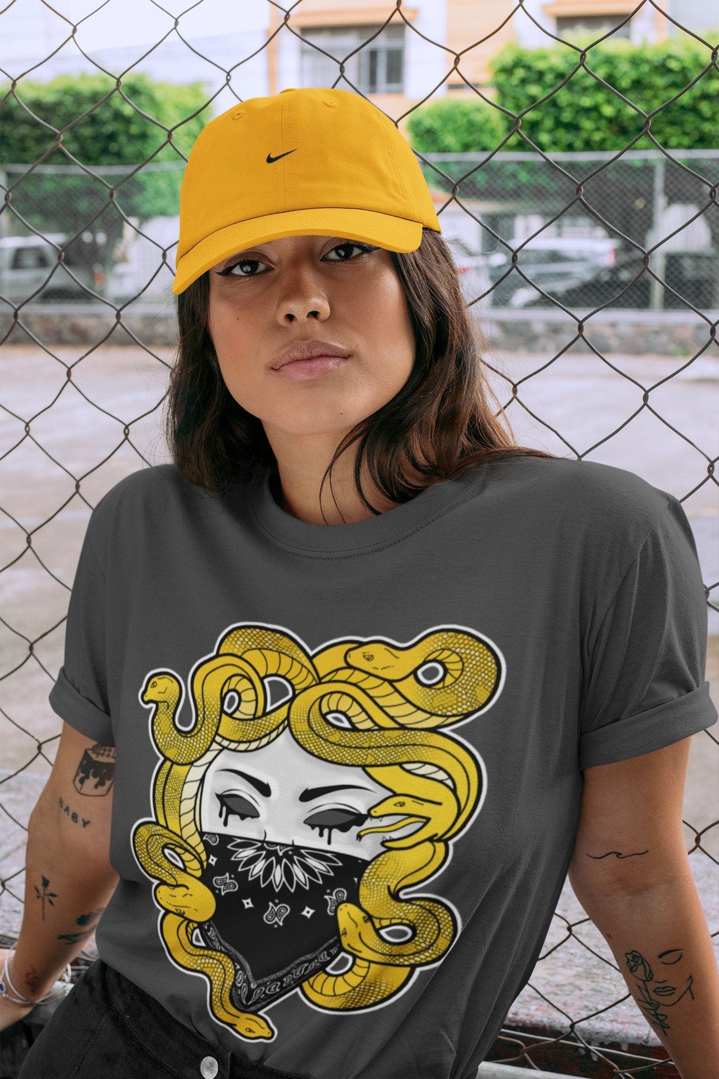 Medusa Unisex Tops - Air Jordan 4 Lightning