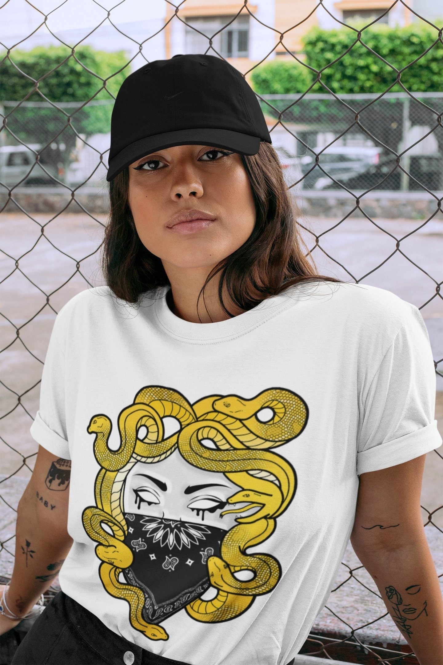 Medusa Unisex Tops - Air Jordan 4 Lightning