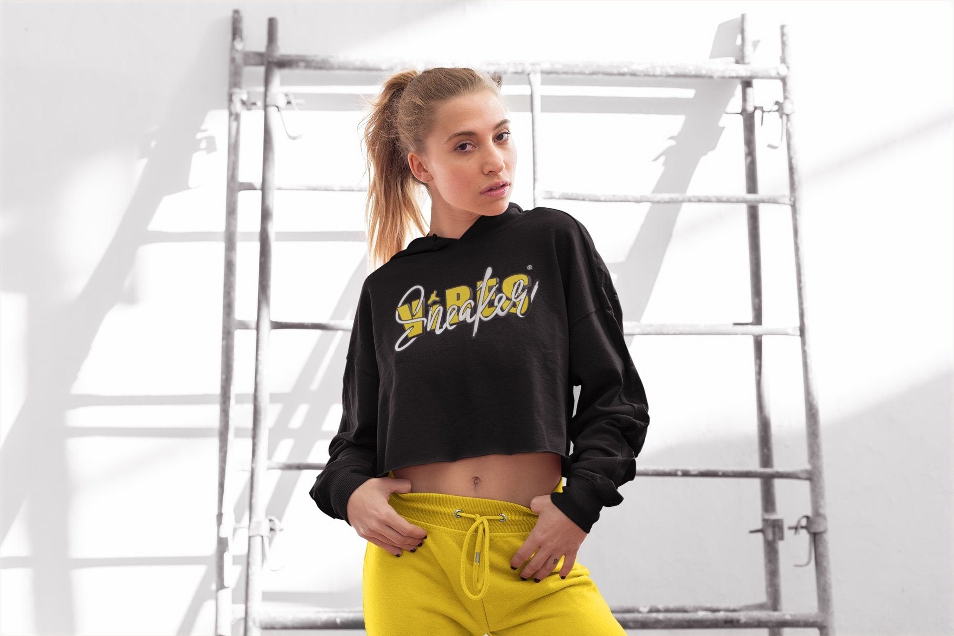 snkmatch Vibes Women's Tops - Air Jordan 4 Lightning